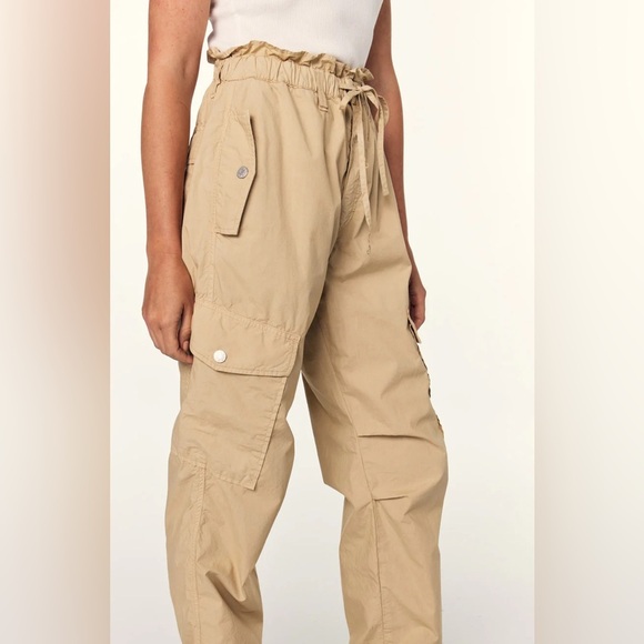 AMO Oatmeal Parachute Cargo Pants‎ Size Medium - Picture 13 of 13